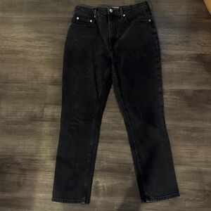 Everlane The Original Cheeky Jeans in Washed Black